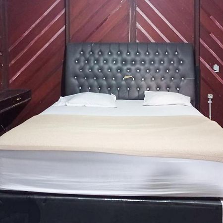 Hotel Pantai Panjang Bengkulu Redpartner Exteriör bild
