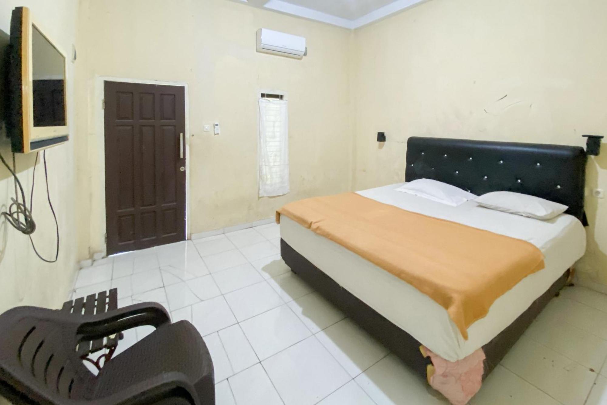 Hotel Pantai Panjang Bengkulu Redpartner Exteriör bild
