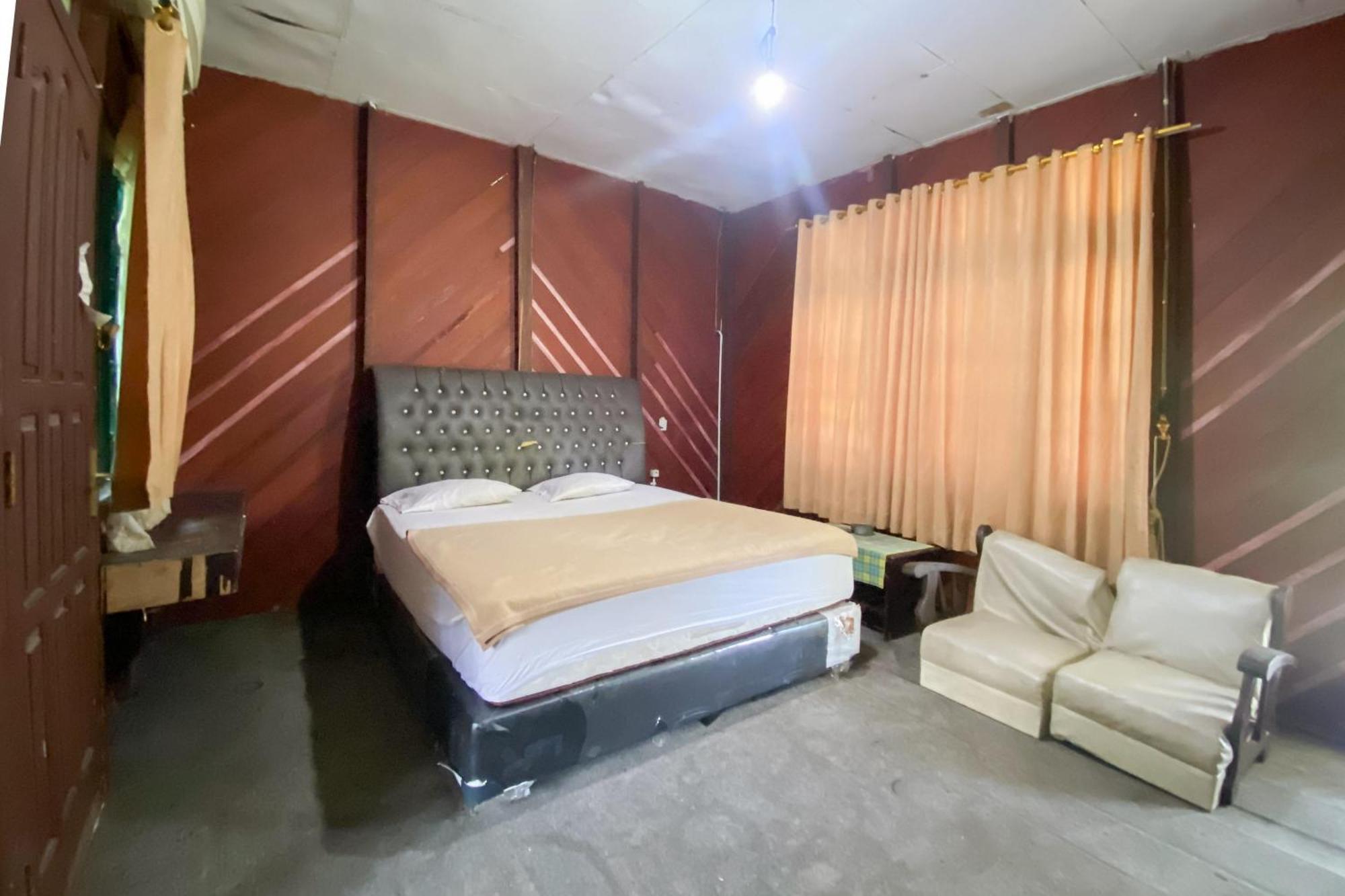 Hotel Pantai Panjang Bengkulu Redpartner Exteriör bild