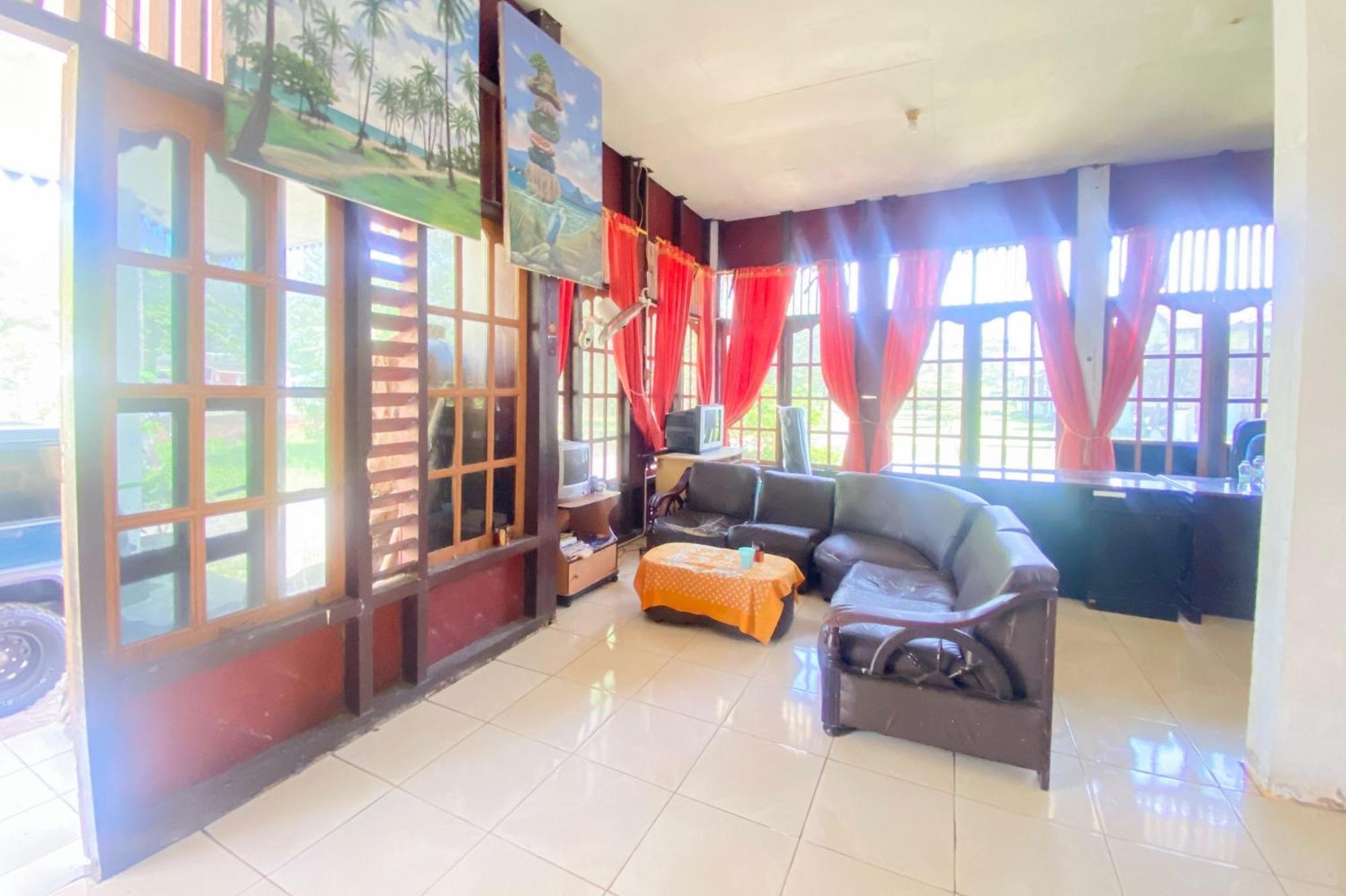 Hotel Pantai Panjang Bengkulu Redpartner Exteriör bild
